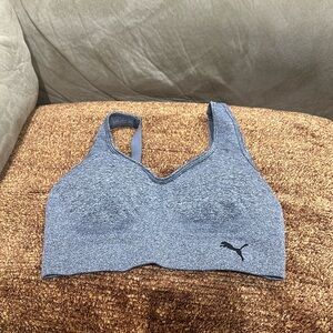Puma Seamless Sports Bra S